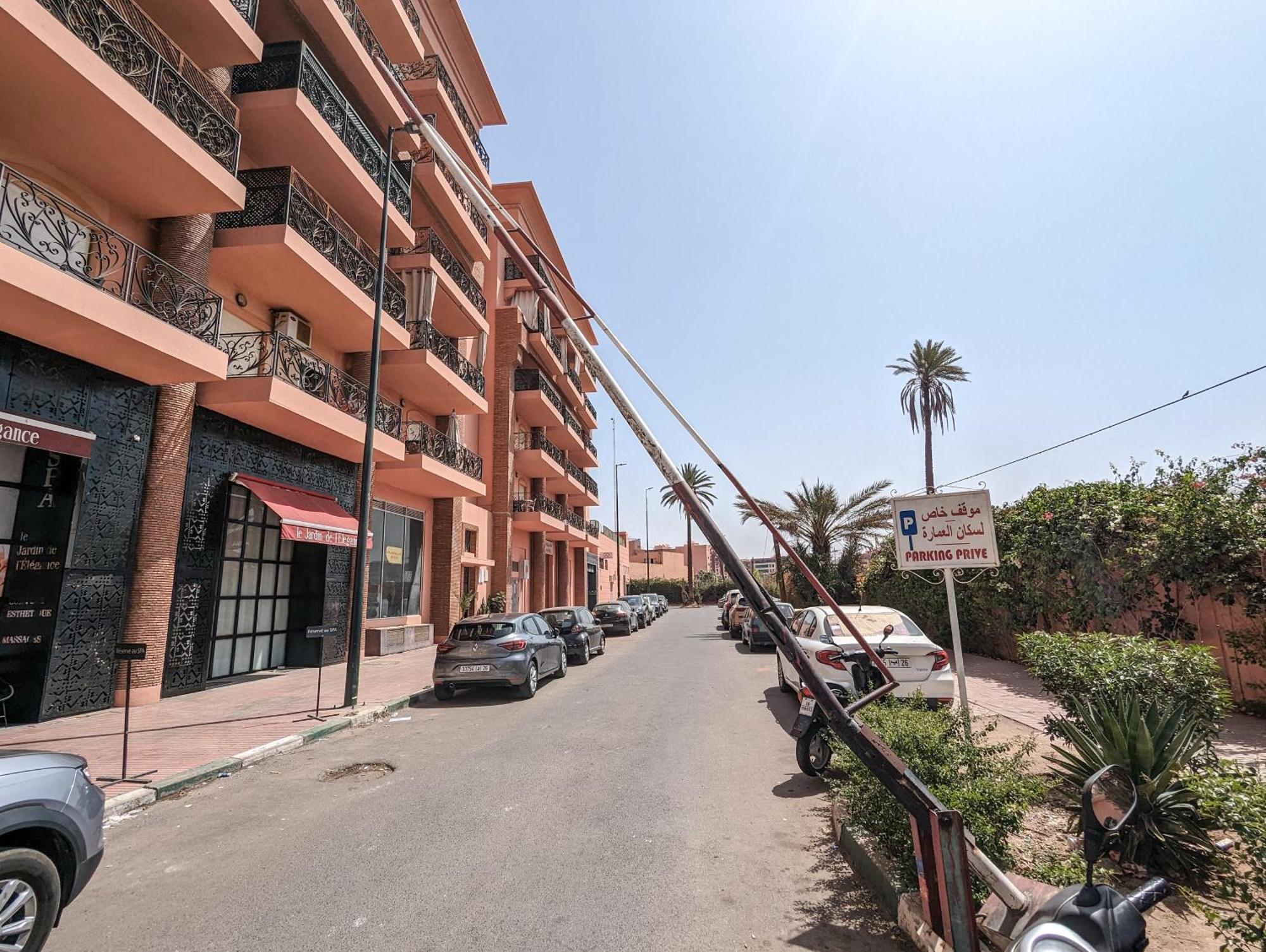 Apartement Panoramic View Majorelle Garden With Pool Marrakesh Exterior photo